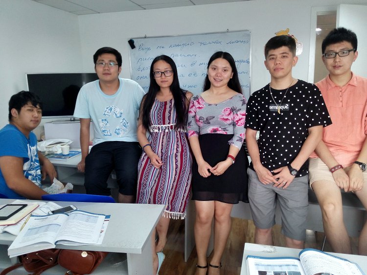 俄語(yǔ)出國(guó)班