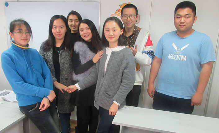 俄語(yǔ)班畢業(yè)照