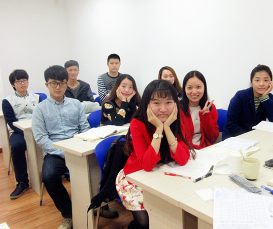 【日語出國班】上課中