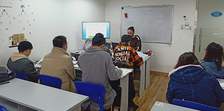 意大利語(yǔ)出國(guó)班（劉曉老師、外教老師）